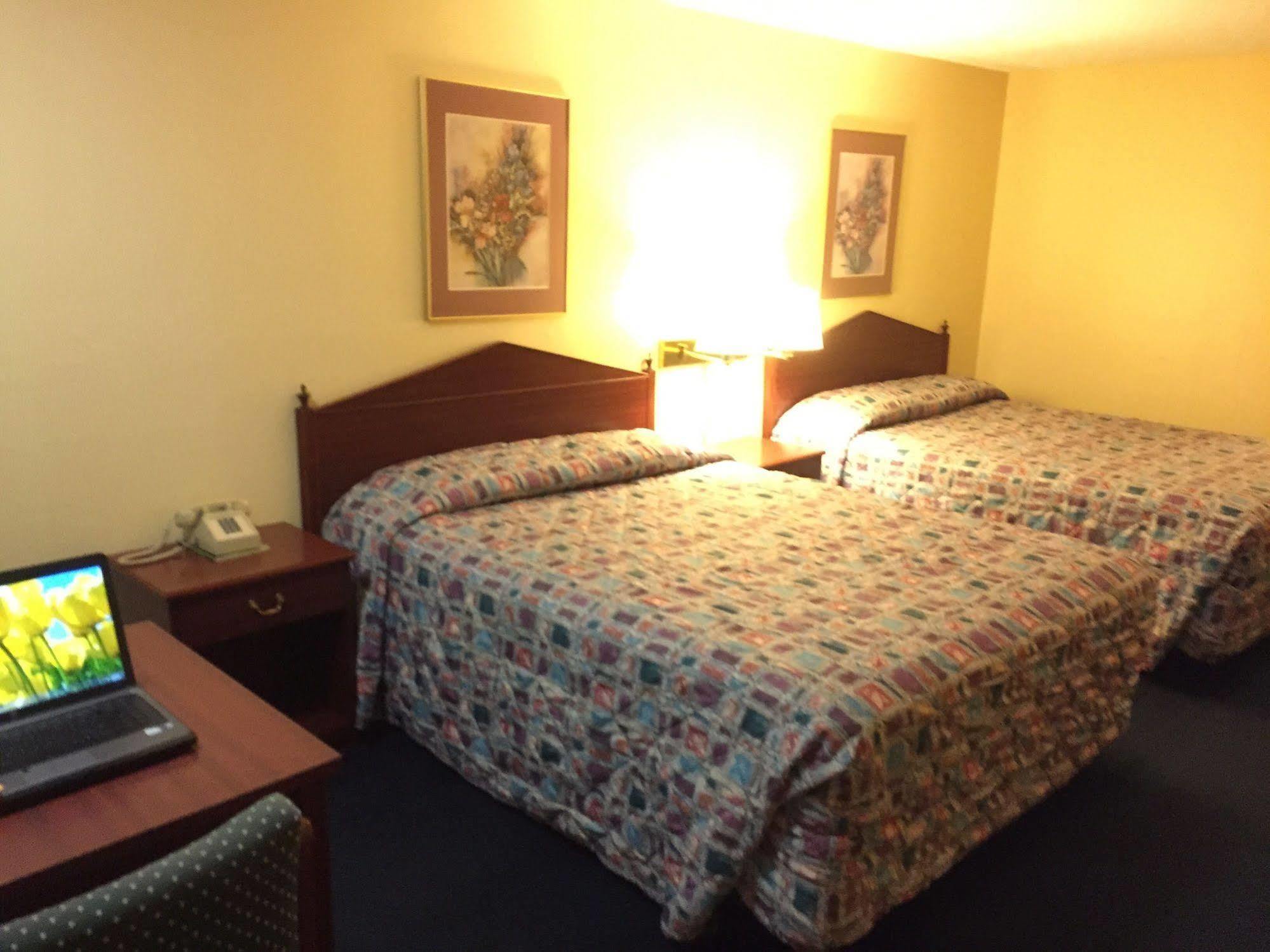 Molalla Stagecoach Inn Motel المظهر الخارجي الصورة