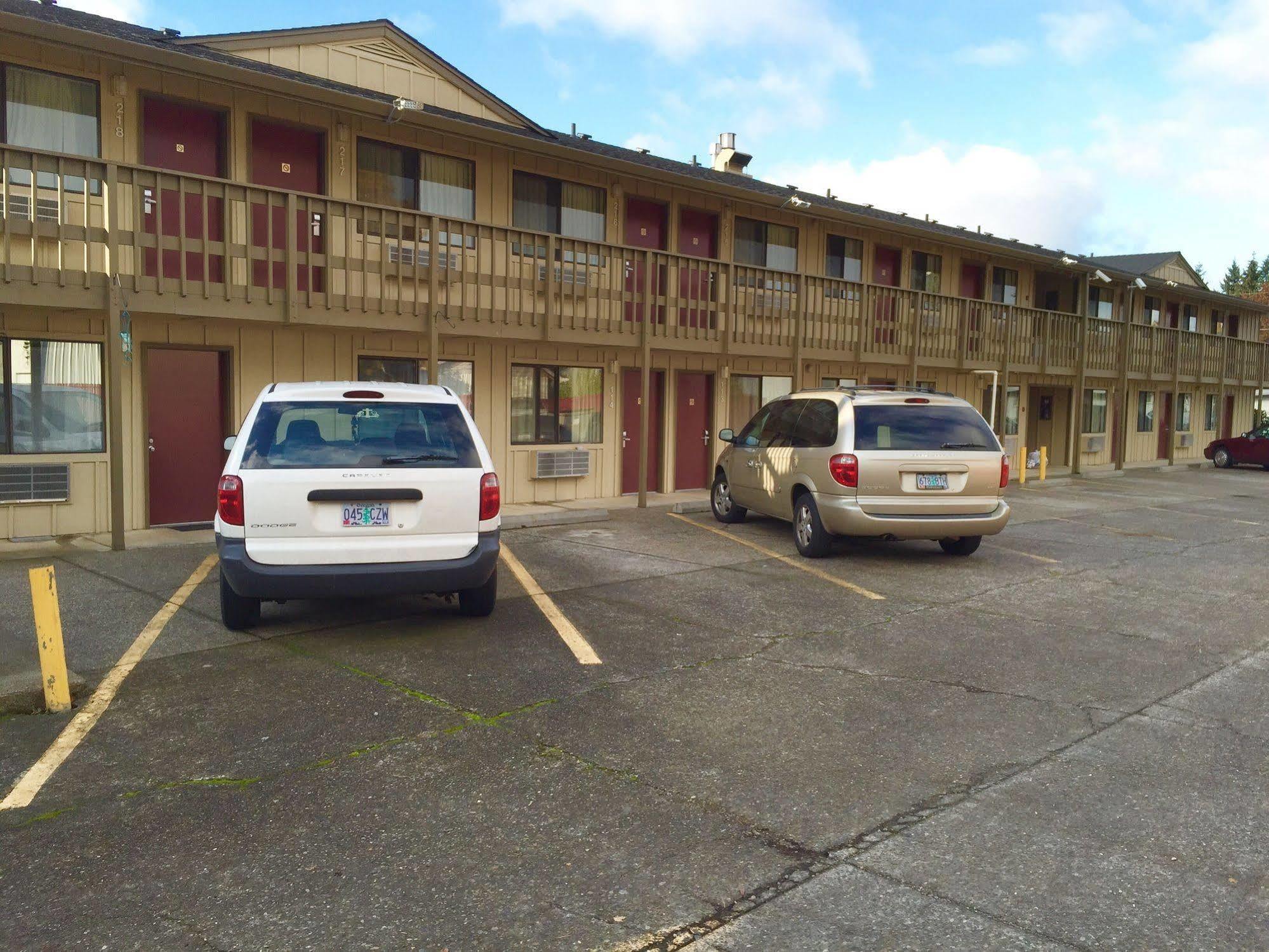 Molalla Stagecoach Inn Motel المظهر الخارجي الصورة